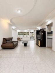 Blk 160 Pasir Ris Street 13 (Pasir Ris), HDB Executive #595180971